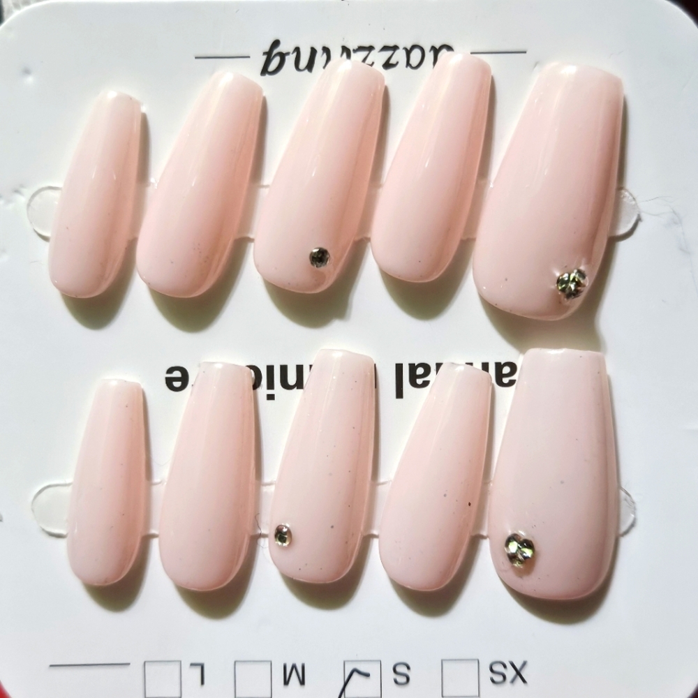 Bougie Nails Press-on nails glue-on nails artificial nails fake